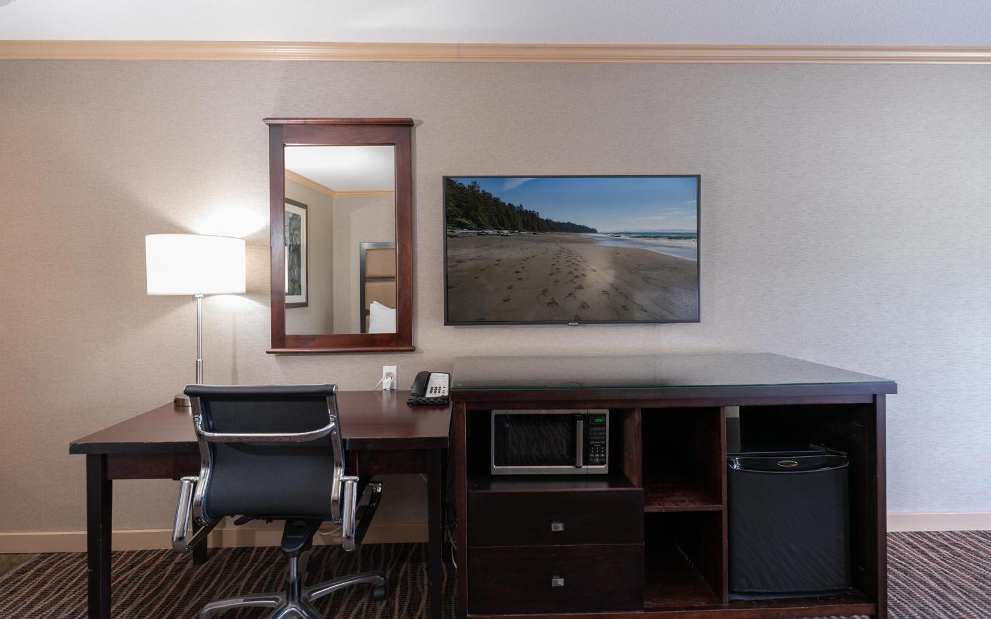 Prestige Radium Hot Springs Resort, Worldhotels Crafted Eksteriør bilde